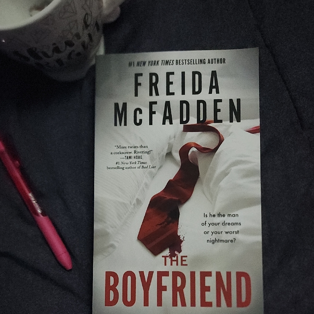 The Boyfriend by Freida McFadden Book